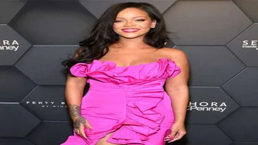 Rihanna demanda a su padre por uso de apellido para negocio