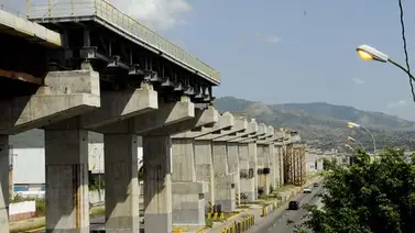 Obras claves de vialidad llevan 11 meses sin avanzar Obras claves de vialidad llevan 11 meses sin avanzar