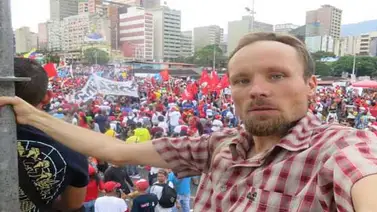 Tribunal militar imputó por rebelión y espionaje a periodista alemán Billy Six Tribunal militar imputó por rebelión y espionaje a periodista alemán Billy Six