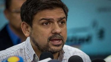 Las elecciones no poseen un árbitro justo que genere confianza, según Carlos Ocariz
