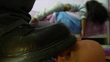 Sacerdote admitió encariñarse con niña
