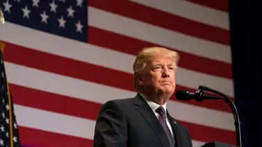 Trump sugiere crear un canal televisivo internacional para competir con CNN Trump sugiere crear un canal televisivo internacional para competir con CNN