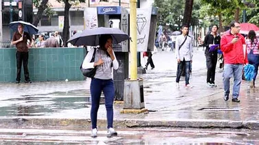 Miércoles de lluvias y lloviznas de intensidad variable en el país
