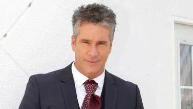 Video: Fernando Carrillo lo dice: "Soy el rey de la comunidad gay"