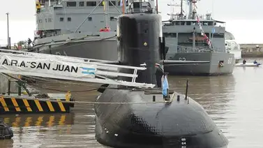 Familiares piden reflotar submarino ARA San Juan tras haber sido localizado Familiares piden reflotar submarino ARA San Juan tras haber sido localizado