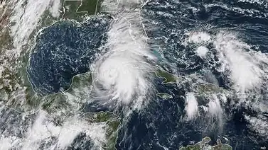 Huracán Michael alcanza categoría 2 y se acerca a Florida Huracán Michael alcanza categoría 2 y se acerca a Florida