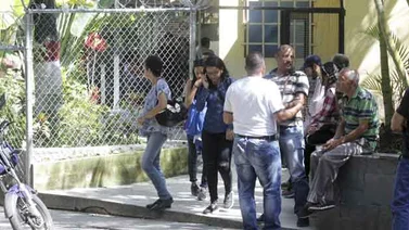 A golpes matan a un taxista en Vargas