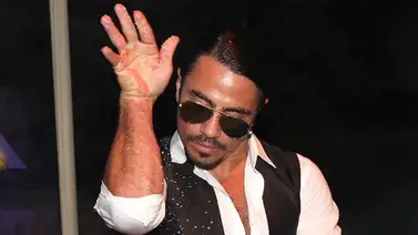 Espectáculo en restaurante de "Salt Bae" se sale de control y deja cinco heridos (+Video) Espectáculo en restaurante de "Salt Bae" se sale de control y deja cinco heridos (+Video)