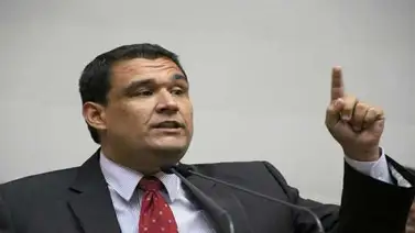 Juan Miguel Matheus: "Alertamos al país sobre nuevas irregularidades del caso Requesens" Juan Miguel Matheus: "Alertamos al país sobre nuevas irregularidades del caso Requesens"