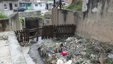 Las lluvias mandan en las ciudades Las lluvias mandan en las ciudades