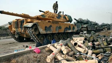Ejecutivo dice que EEUU busca excusas para invadir su país como pasó con Irak
