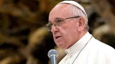 Papa pide acoger a inmigrantes "en la medida que no sea amenaza a identidad" Papa pide acoger a inmigrantes "en la medida que no sea amenaza a identidad"