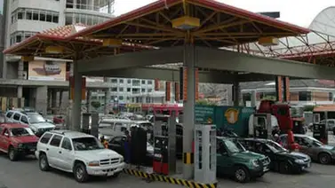 Consumidores pagarán IVA por la gasolina a partir de octubre Consumidores pagarán IVA por la gasolina a partir de octubre