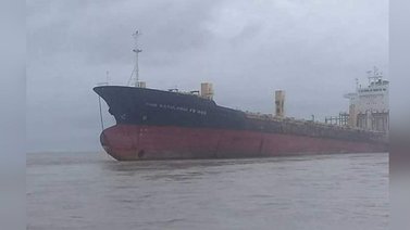 Misterioso barco fantasma sin carga ni tripulación apareció en las costas de Birmania