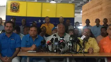 Partidos políticos convocan a un paro nacional de 24 horas para el próximo martes Partidos políticos convocan a un paro nacional de 24 horas para el próximo martes