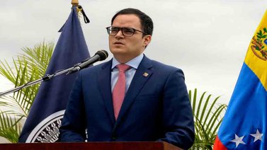 Presidente del BCV informó que billetes menores a Bs. 1.000 no coexistirán con el nuevo cono