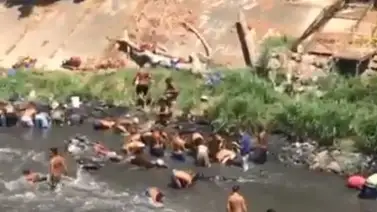 "Garimpeiros" buscan algún tesoro entre los desechos del Guaire (+Video) "Garimpeiros" buscan algún tesoro entre los desechos del Guaire (+Video)