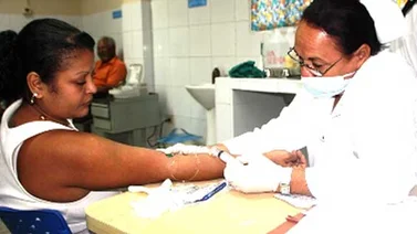 Atiende pacientes diabéticos en Nueva Esparta