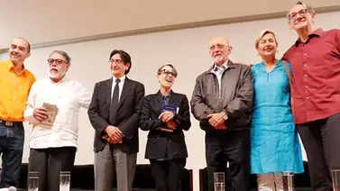 Escritores leen poemas del mexicano Octavio Paz 20 años después de su muerte Escritores leen poemas del mexicano Octavio Paz 20 años después de su muerte