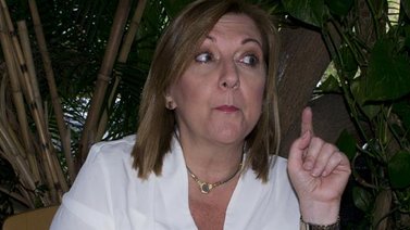 Giovanna de Michele: Sanciones están erosionando las bases al Gobierno
