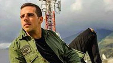 Chepa Candela: Luis Olavarrieta está brincando en una pata