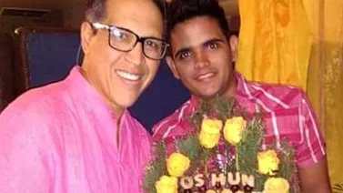 Jesús Rivas enaltece el amor con sus arreglos frutales
