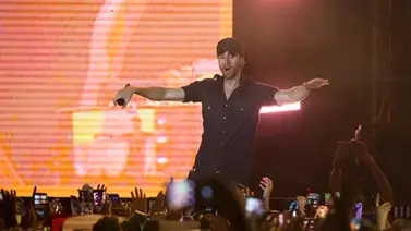 El cantante Enrique Iglesias extraña a su familia El cantante Enrique Iglesias extraña a su familia