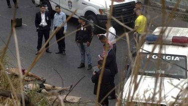 Hallan a dos hombres sin vida