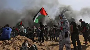Heridos veinticinco palestinos por fuego israelí en protestas en la frontera de Gaza Heridos veinticinco palestinos por fuego israelí en protestas en la frontera de Gaza