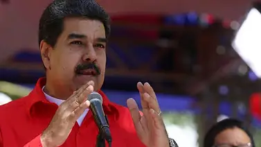 Maduro: El bolívar es la moneda constitucional y así la defenderé Maduro: El bolívar es la moneda constitucional y así la defenderé