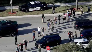 Juez de EEUU autoriza divulgar los videos de seguridad de matanza de Parkland Juez de EEUU autoriza divulgar los videos de seguridad de matanza de Parkland