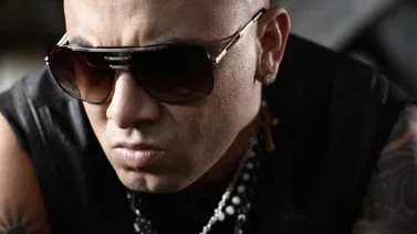 Wisin demanda a su exmánager por más de un millón de dólares