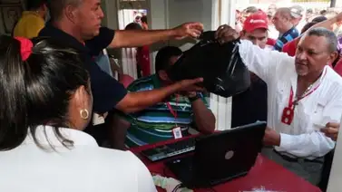 17 toneladas de alimentos fueron distribuidas en jornada Clap a Maracaibo 17 toneladas de alimentos fueron distribuidas en jornada Clap a Maracaibo