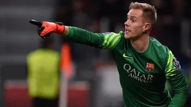 Ter Stegen sorprendió a sus vecinos catalanes al realizar sus compras en monopatín (+Video)