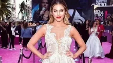 Así fue la alfombra magenta de Premio Lo Nuestro (+Fotos) Así fue la alfombra magenta de Premio Lo Nuestro (+Fotos)
