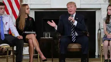 Donald Trump apoya elevar a 21 años de edad para la compra de ciertas armas Donald Trump apoya elevar a 21 años de edad para la compra de ciertas armas