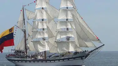 Buque Escuela "Simón Bolívar" zarpó para participar en "Velas Latinoamérica 2018″ Buque Escuela "Simón Bolívar" zarpó para participar en "Velas Latinoamérica 2018″
