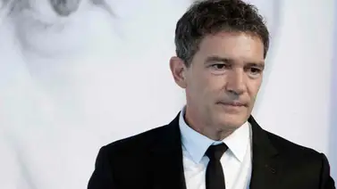Antonio Banderas se disculpó por publicar una foto controversial Antonio Banderas se disculpó por publicar una foto controversial