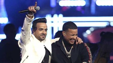 Esta es la lista completa de finalistas a los Premios Billboard de la Música Latina