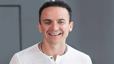 Fonseca nos presenta su nuevo sencillo "Por pura curiosidad" (+Video) Fonseca nos presenta su nuevo sencillo "Por pura curiosidad" (+Video)