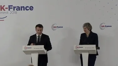 Londres y París firman su primer acuerdo para controlar la migración (+Video)