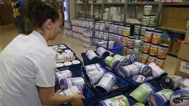 Seis hipermercados franceses vendieron leche infantil vetada por salmonella Seis hipermercados franceses vendieron leche infantil vetada por salmonella