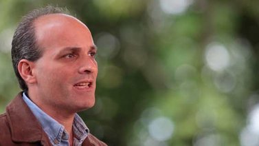 Ministro Menéndez denuncia que guarimbas de 2017 pretendían afectar el sistema económico