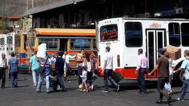 2.200.000 temporadistas han salido desde Caracas estas navidades 2.200.000 temporadistas han salido desde Caracas estas navidades