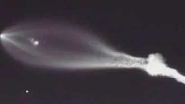 Ciudadanos de Los Ángeles entran en pánico al ver objeto en el cielo (+Video)