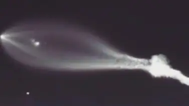 Ciudadanos de Los Ángeles entran en pánico al ver objeto en el cielo (+Video) Ciudadanos de Los Ángeles entran en pánico al ver objeto en el cielo (+Video)