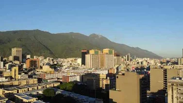 Estabilidad atmosférica origina cielos despejados sin lluvias este viernes