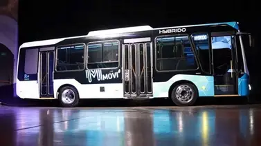 Presentan en Argentina primer autobús de pasajeros híbrido Presentan en Argentina primer autobús de pasajeros híbrido