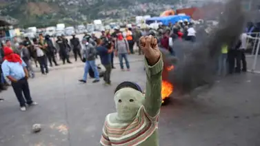 Continúan las protestas en Honduras por resultado electoral Continúan las protestas en Honduras por resultado electoral