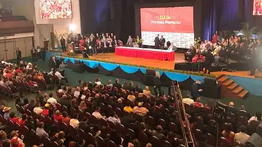 Maduro convocó para el próximo martes a alcaldes y gobernadores a reunión en Caracas Maduro convocó para el próximo martes a alcaldes y gobernadores a reunión en Caracas